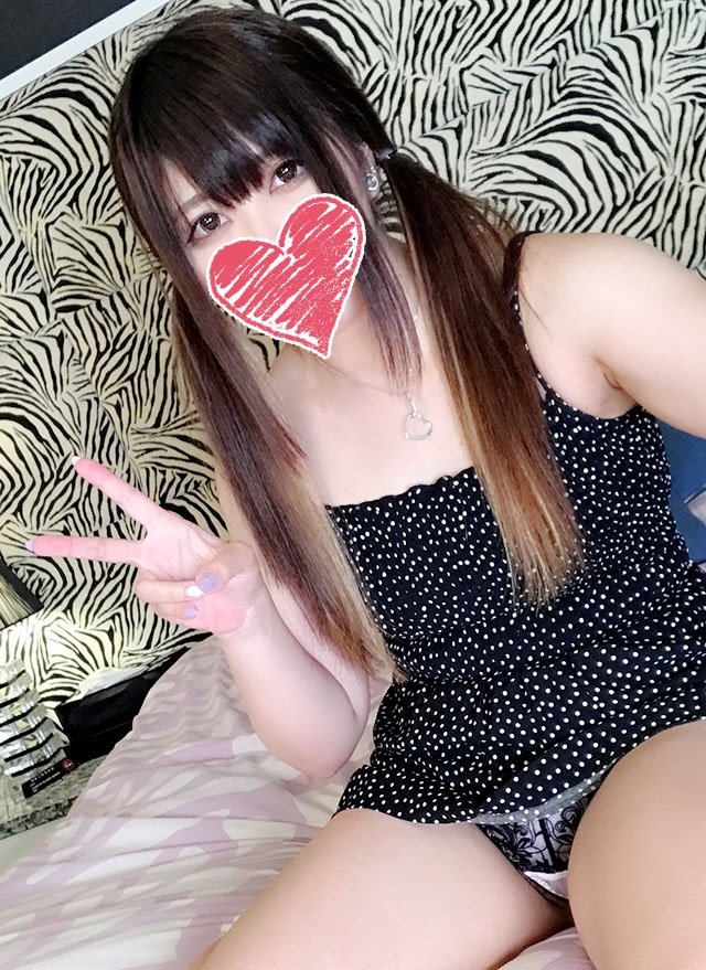 ガッくん - 【激レア】アイドル志望専門学生 敏感まんこ膣イキ連発ベロチュー生ハメ危険日中出しSEX 自らくぱぁで奥までちんぽ招き入れ子宮パンクの大量種付け【個撮】特典付き