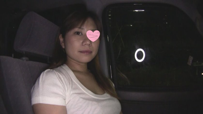 Cover 3 【初撮り】32歳美人熟女とカーセックス!!ホテルまで我慢できず車の中で生ハメ大量中出し!!【高画質あり】 - Full HD/MP4