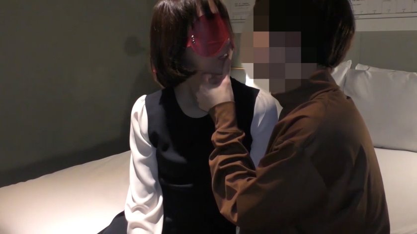 Cover 2 啼きの人妻 - 【個人撮影・セット販売】ホスト狂いの極上ボディ人妻 完全版 - HD/MP4