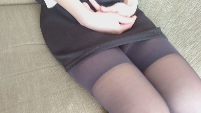 Cover 2 人妻円光 - 【個人撮影】ホストにハマり借金延滞しまくりの美人妻!・どうしようもないクズ女だがセックスは絶品・締め付けマンコに容赦なく中出し - Full HD/MP4