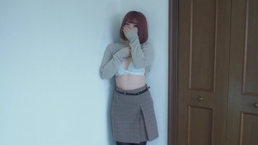 Cover 3 Hamedler - 【個人撮影】初撮り★ゆきみ23歳の飲食店店員さん!赤髪のパイパンの素人女子が人生初のハメ撮り&生中出しをしちゃいます! - Full HD/MP4